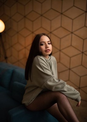 Проститутка Individually